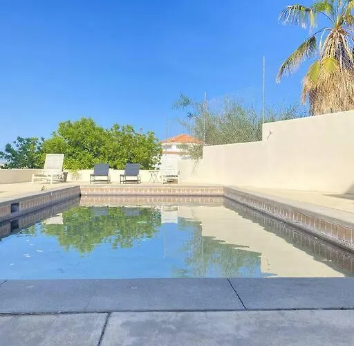 Casa Moderna En Zona Céntrica Ideal Explorar Cabo * Cabo San Lucas